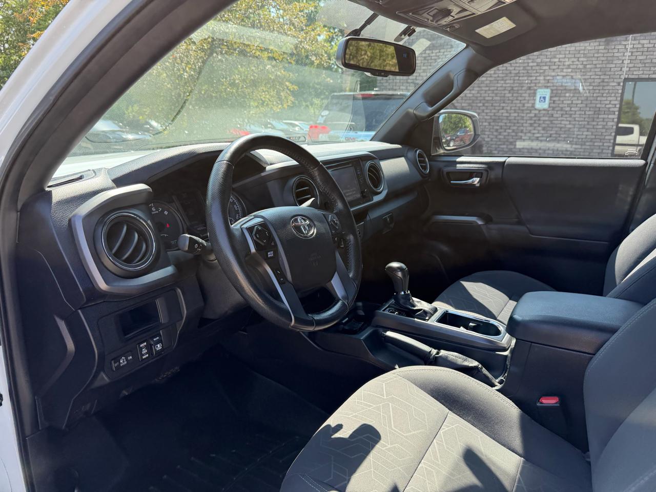 Toyota Tacoma  2017
