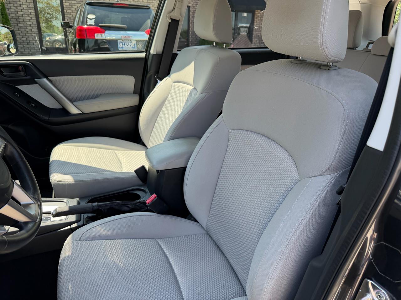 Subaru Forester 2.5i CVT 2017