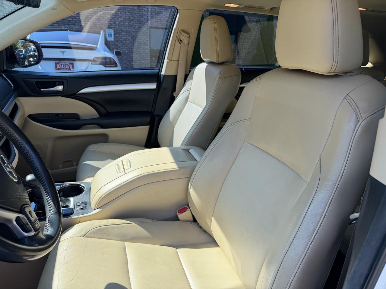 Toyota Highlander  2017