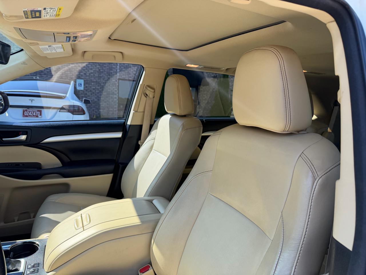 Toyota Highlander  2017