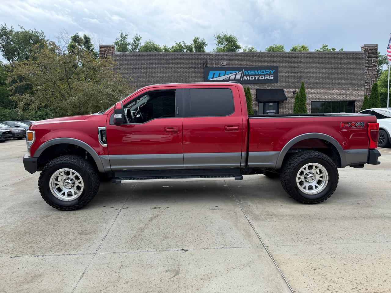 Ford Super Duty F-250 SRW 4WD Crew Cab 156" Lariat 2021