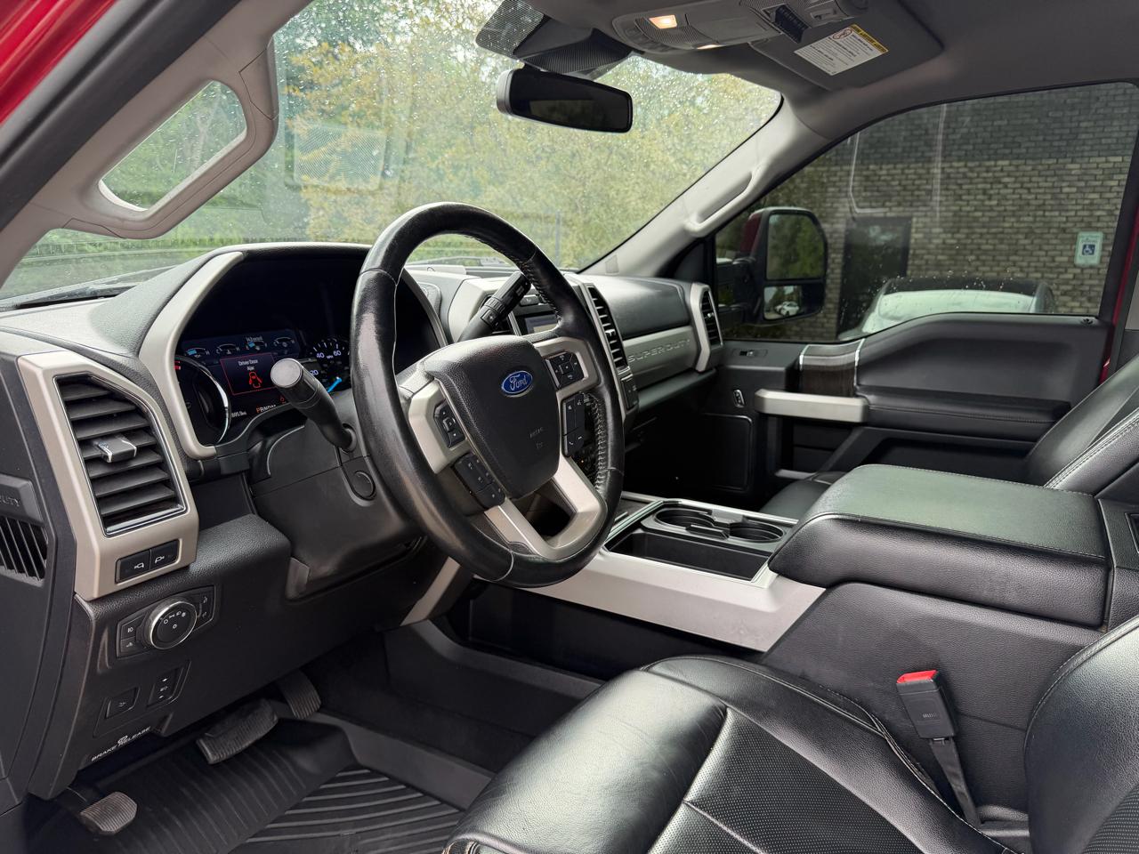 Ford Super Duty F-250 SRW 4WD Crew Cab 156" Lariat 2021