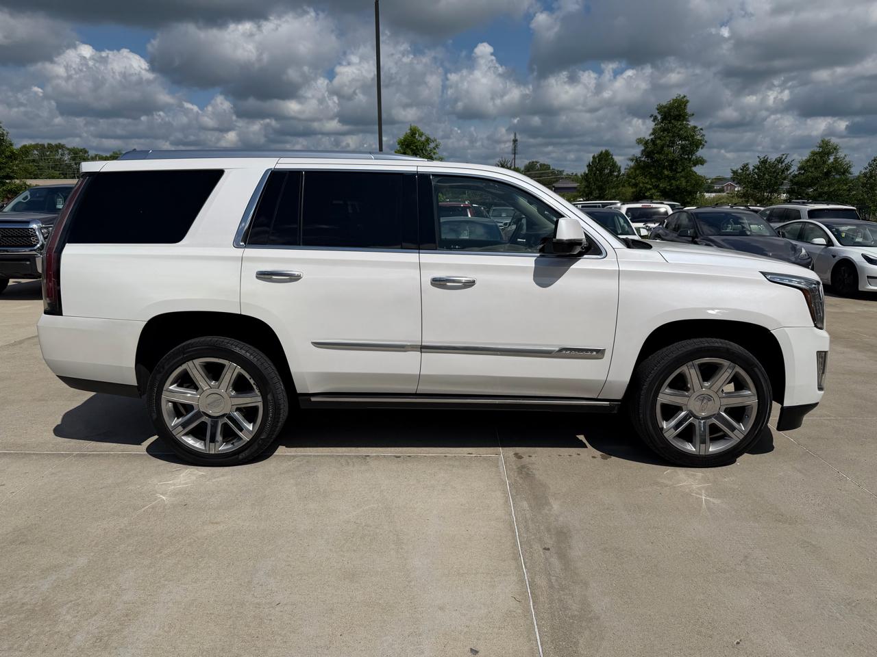 Cadillac Escalade 2WD 4dr Premium Collection 2016