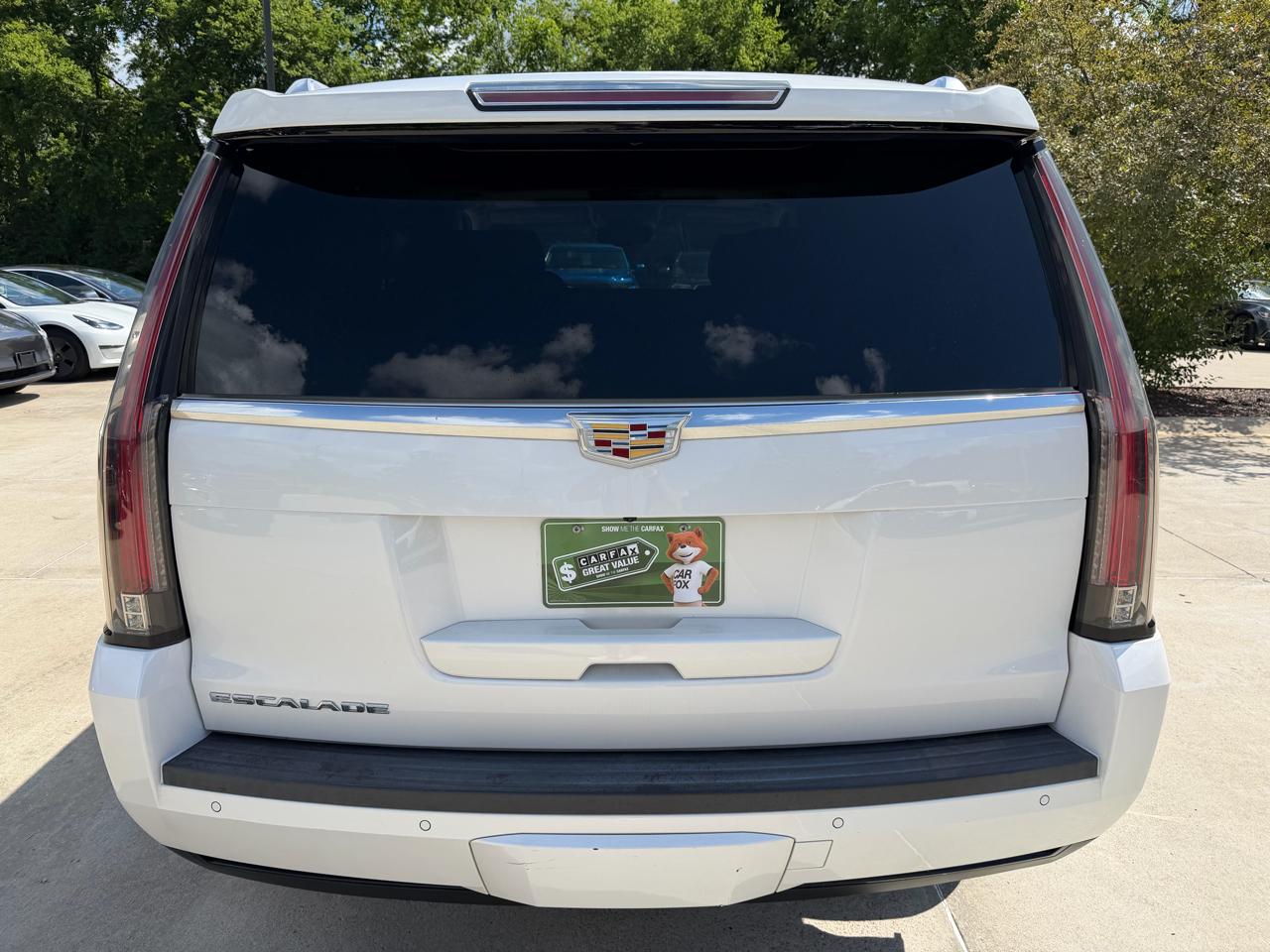 Cadillac Escalade 2WD 4dr Premium Collection 2016
