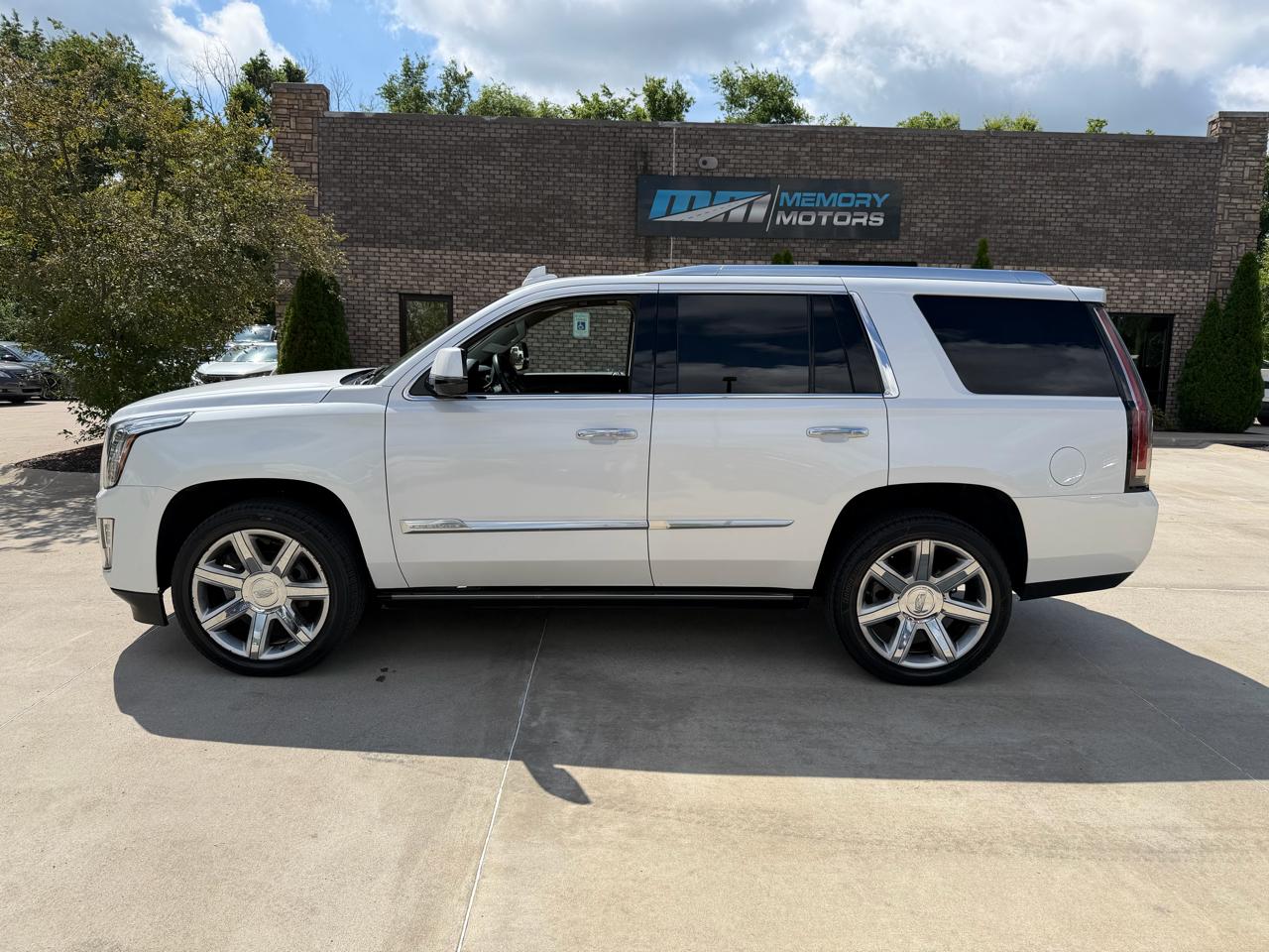 Cadillac Escalade 2WD 4dr Premium Collection 2016