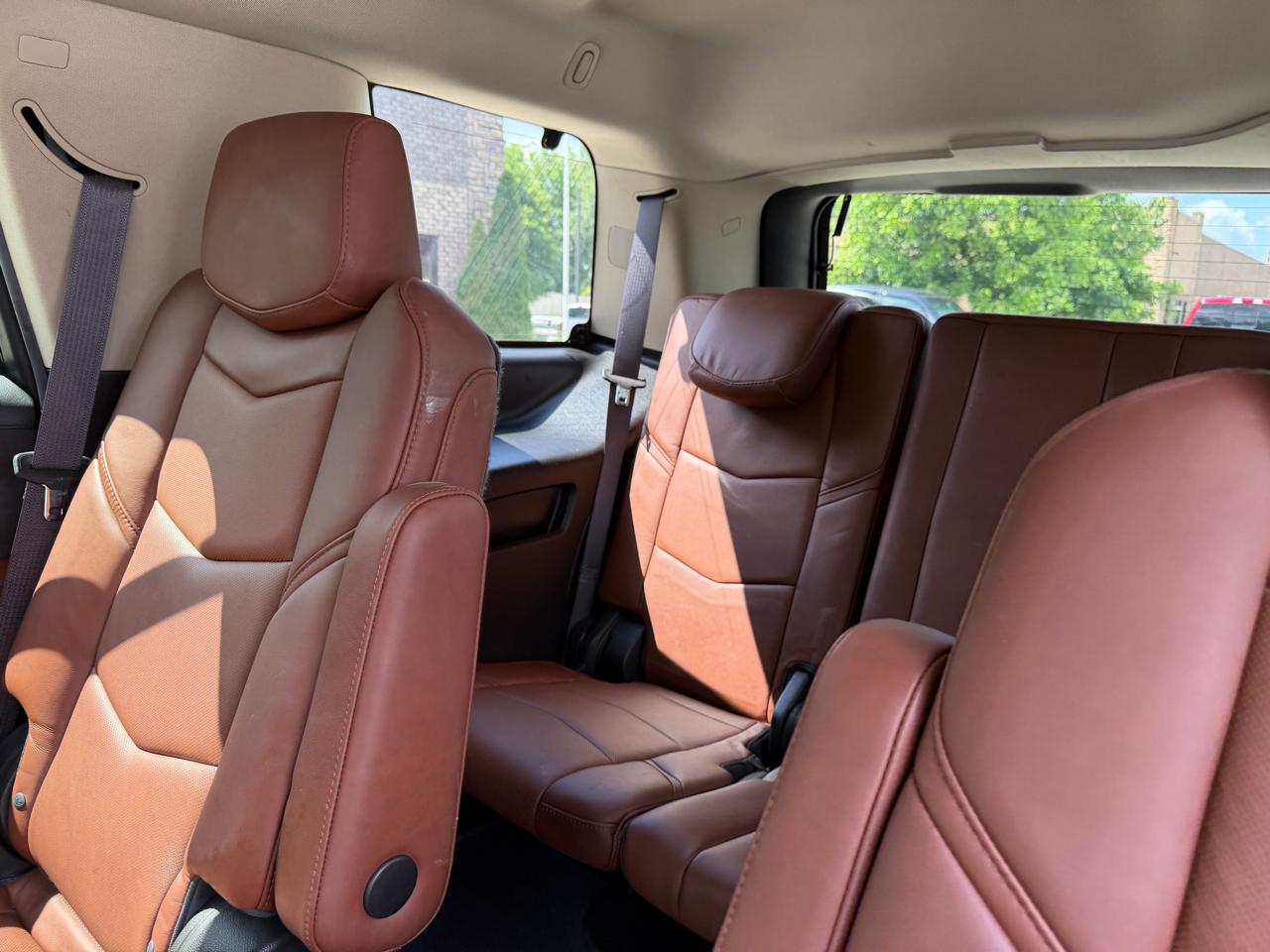 Cadillac Escalade 2WD 4dr Premium Collection 2016