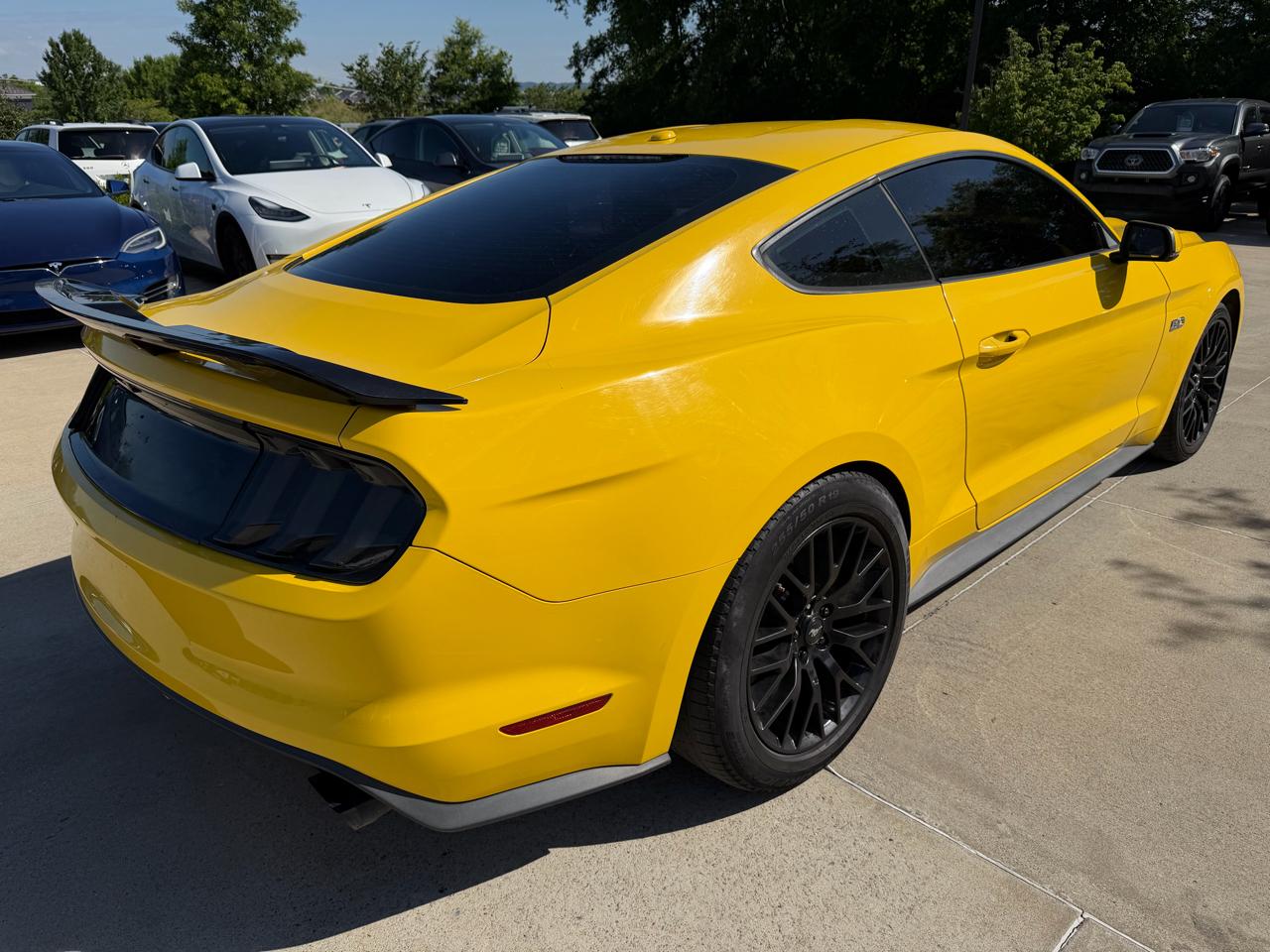 Ford Mustang 2dr Fastback GT Premium 2015
