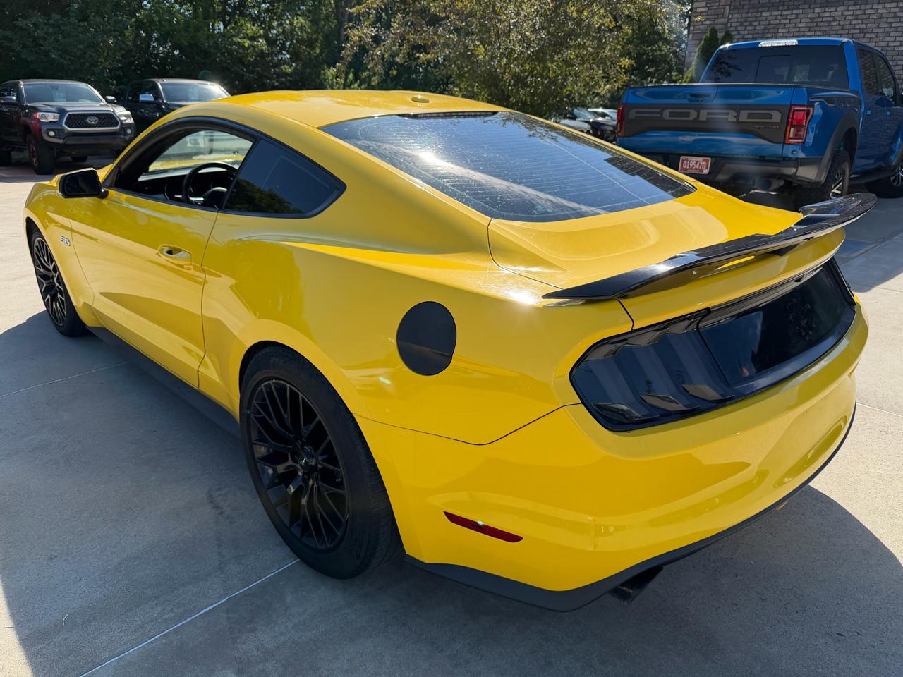 Ford Mustang 2dr Fastback GT Premium 2015
