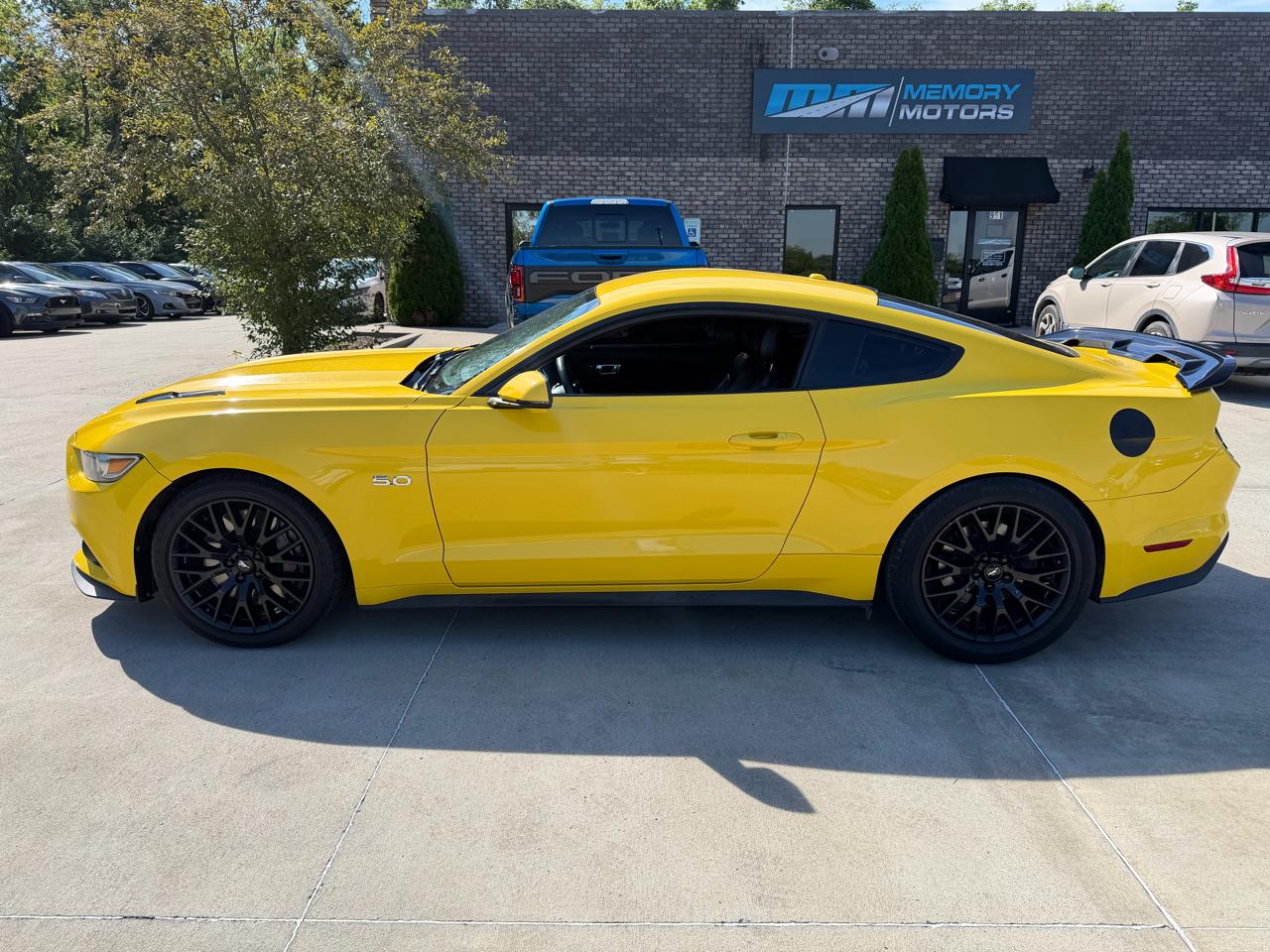 Ford Mustang 2dr Fastback GT Premium 2015
