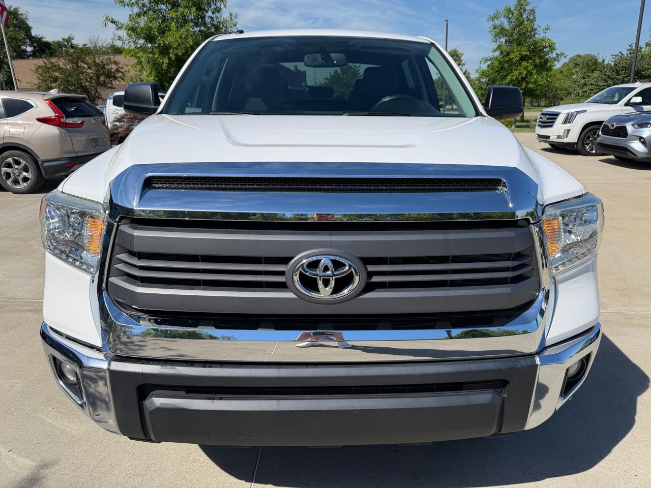 Toyota Tundra 2WD Truck  2014