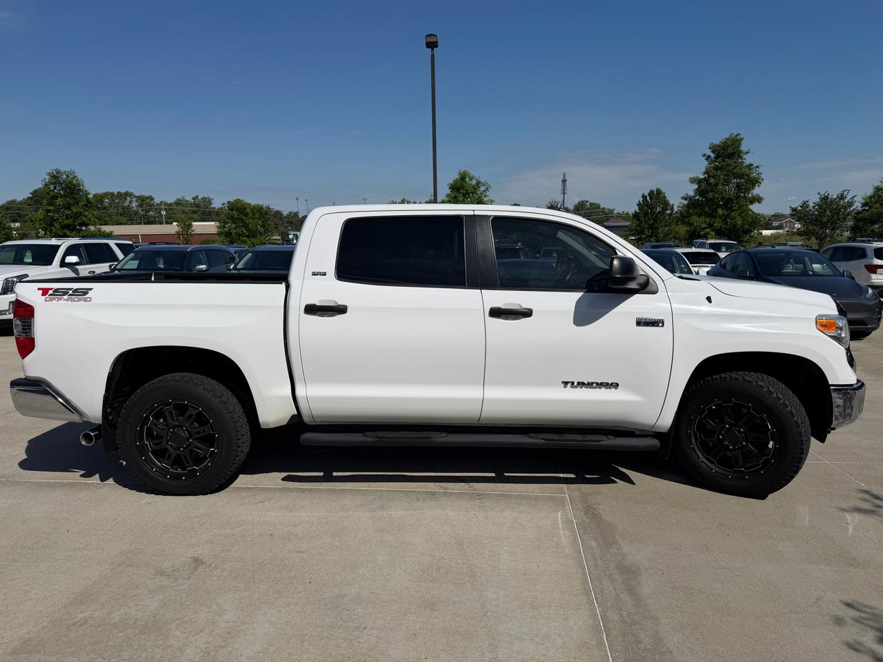 Toyota Tundra 2WD Truck  2014