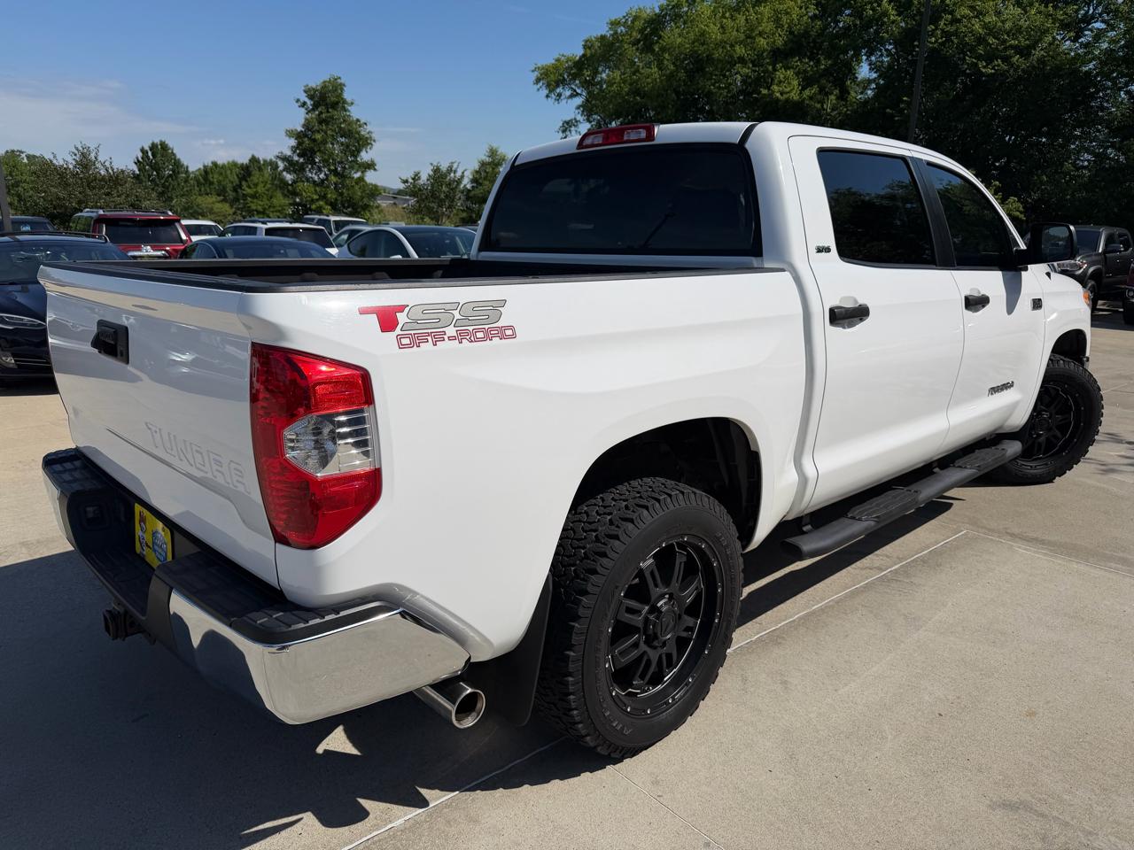 Toyota Tundra 2WD Truck  2014