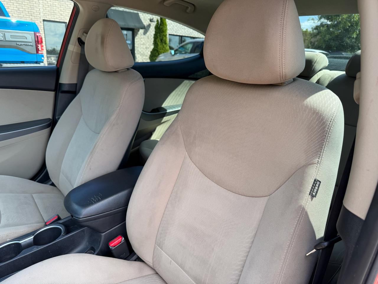 Hyundai Elantra 4dr Sdn Auto SE 2016