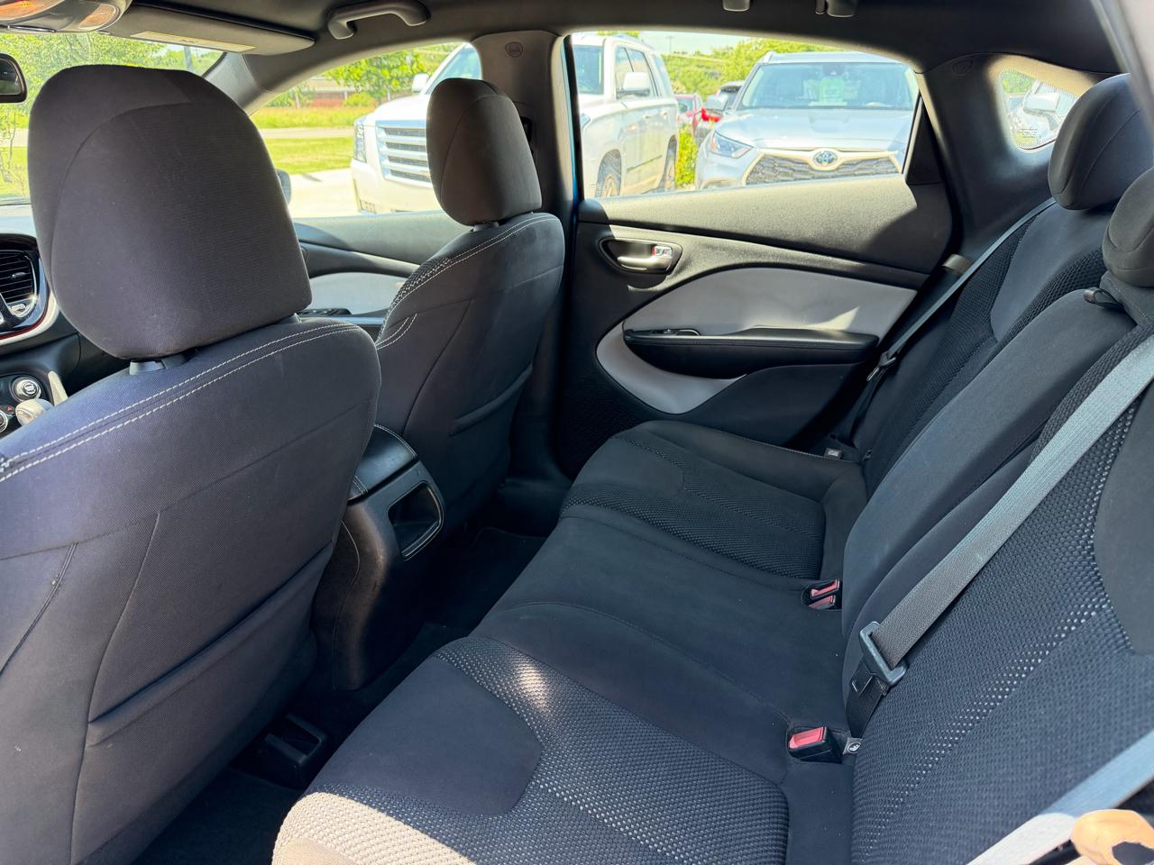 Dodge Dart 4dr Sdn SXT 2015