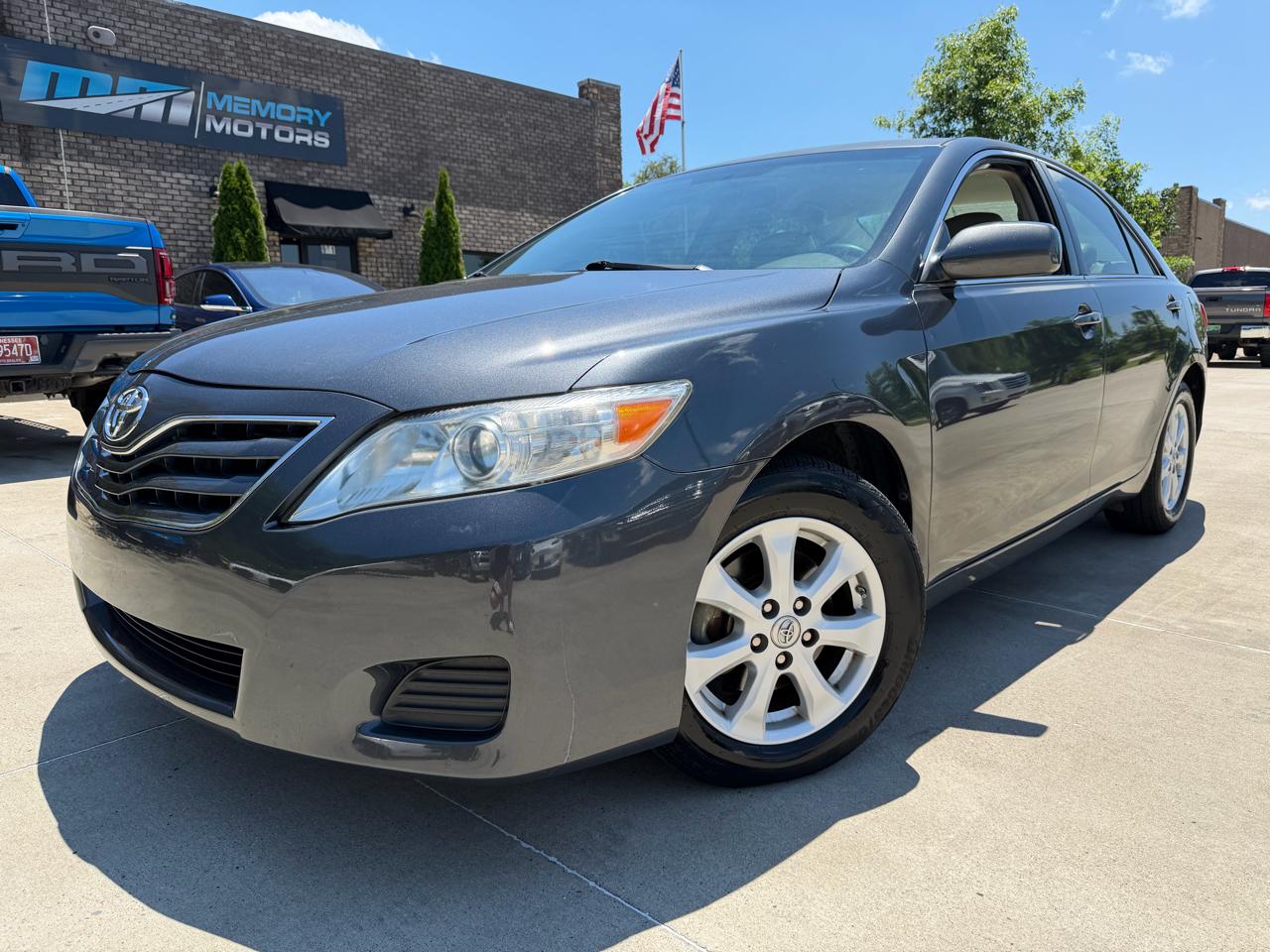 Toyota Camry  2011
