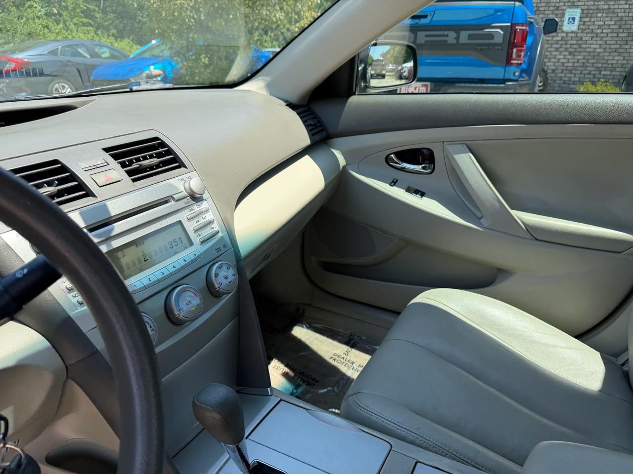 Toyota Camry  2011