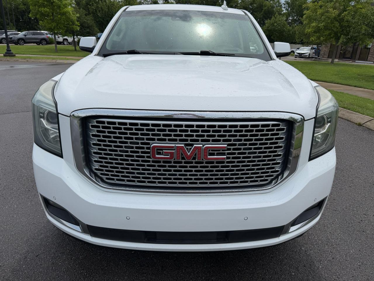 GMC Yukon XL 2WD 4dr Denali 2015