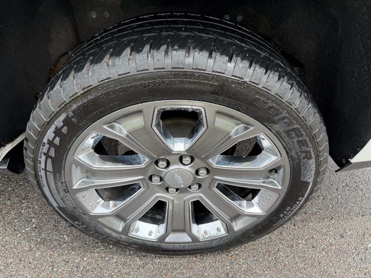 GMC Yukon XL 2WD 4dr Denali 2015