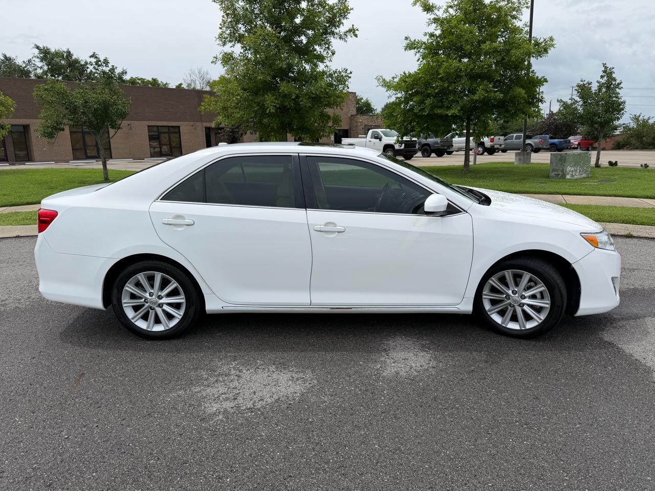 Toyota Camry  2014