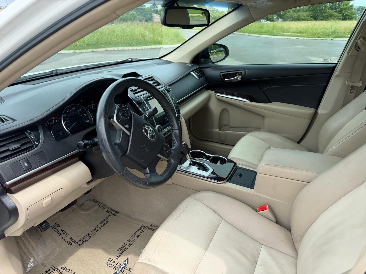 Toyota Camry  2014