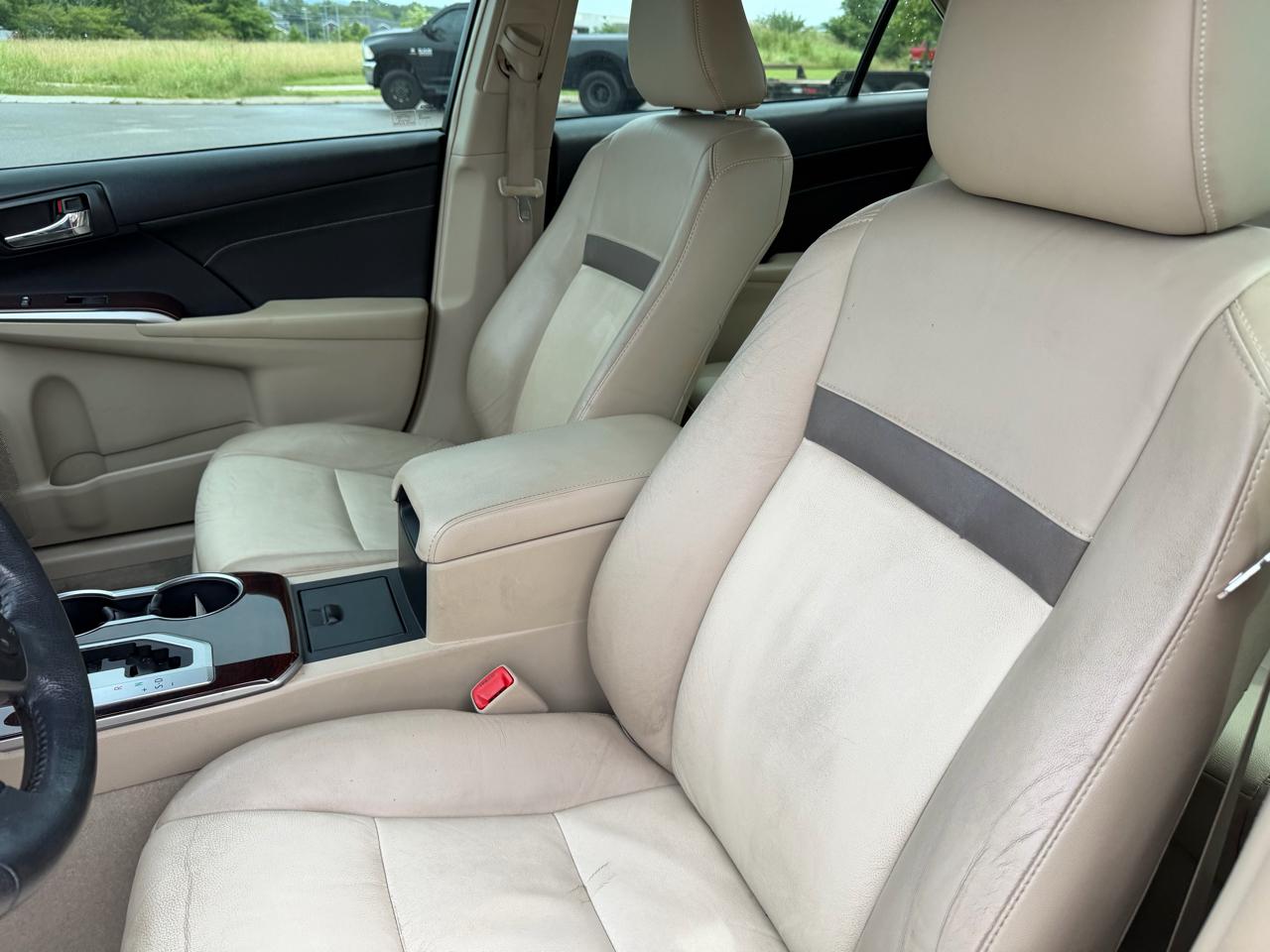 Toyota Camry  2014
