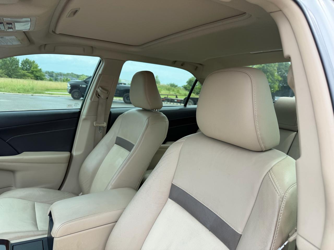 Toyota Camry  2014