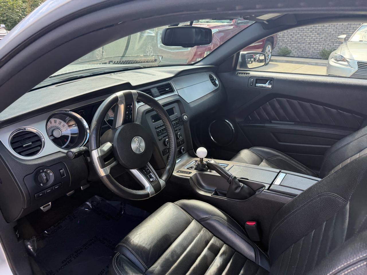 Ford Mustang 2dr Cpe GT 2011