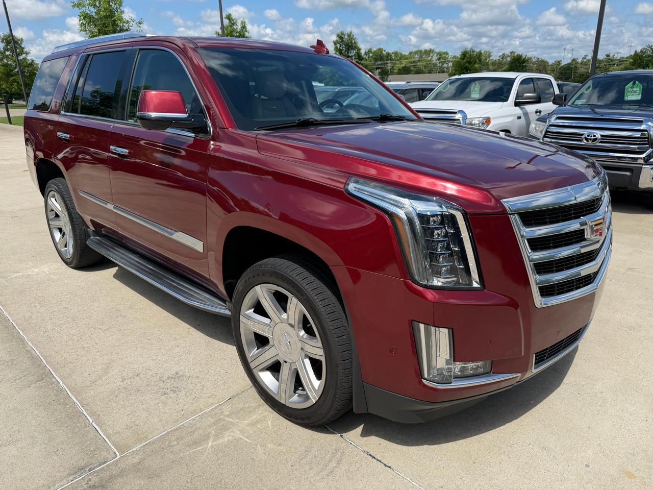 Cadillac Escalade 2WD 4dr Luxury 2019