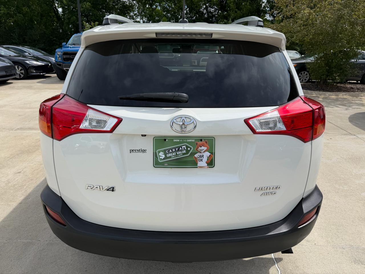 Toyota RAV4  2015