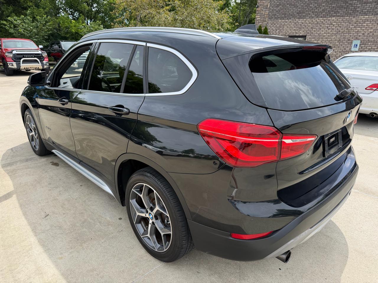 BMW X1 sDrive28i Sports Activity Vehicle 2017