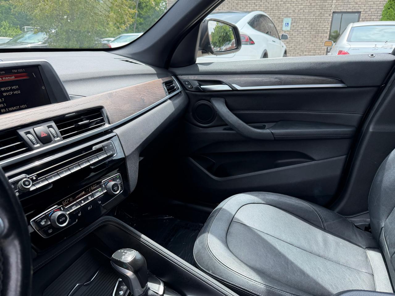 BMW X1 sDrive28i Sports Activity Vehicle 2017