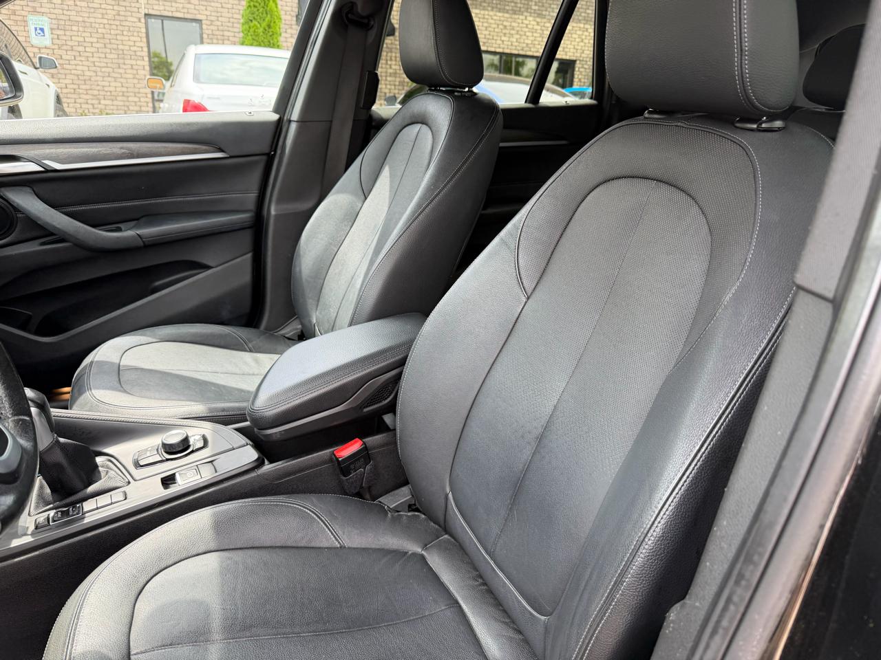 BMW X1 sDrive28i Sports Activity Vehicle 2017