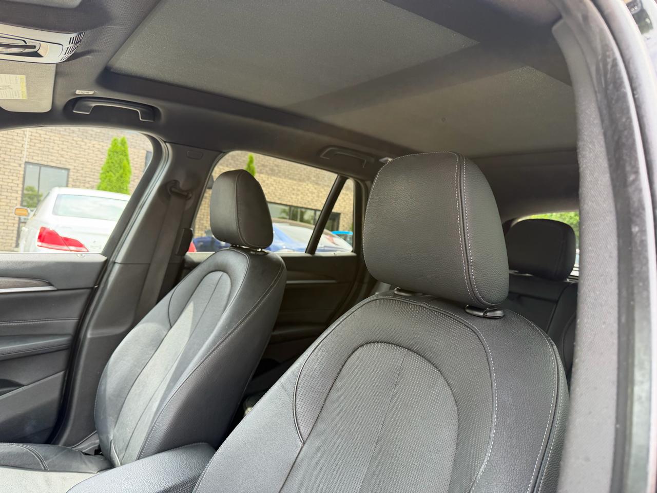 BMW X1 sDrive28i Sports Activity Vehicle 2017