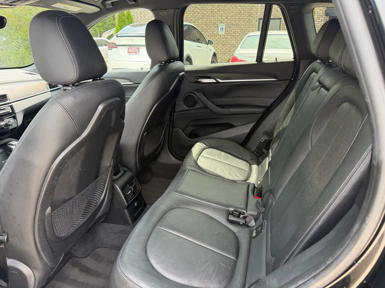 BMW X1 sDrive28i Sports Activity Vehicle 2017