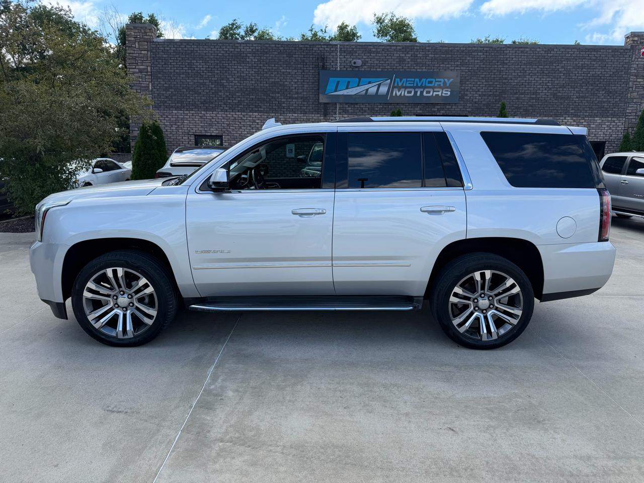 GMC Yukon 4WD 4dr Denali 2018