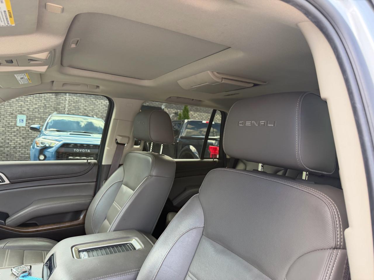 GMC Yukon 4WD 4dr Denali 2018