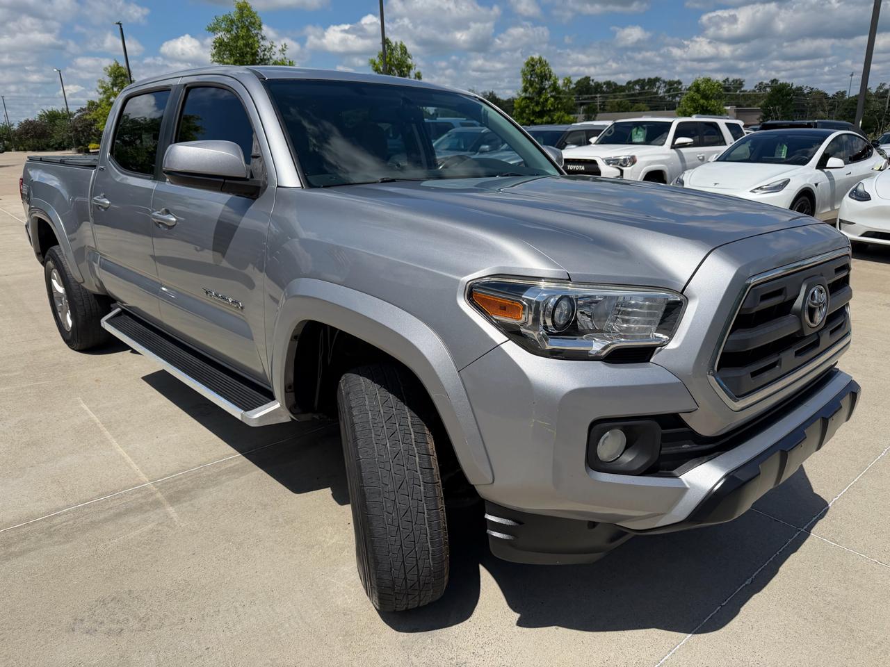 Toyota Tacoma SR5 Double Cab 4WD V6 2016