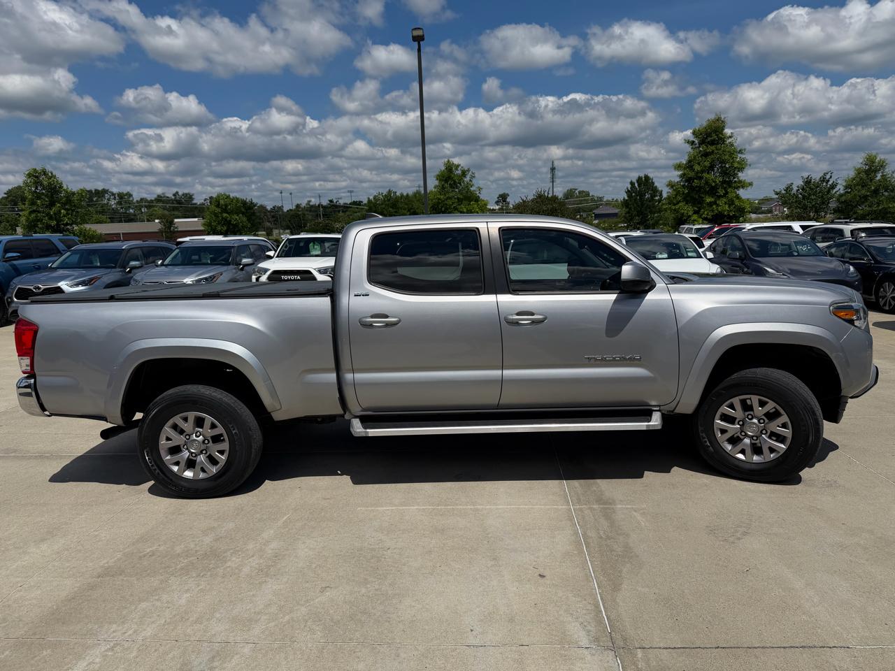 Toyota Tacoma SR5 Double Cab 4WD V6 2016