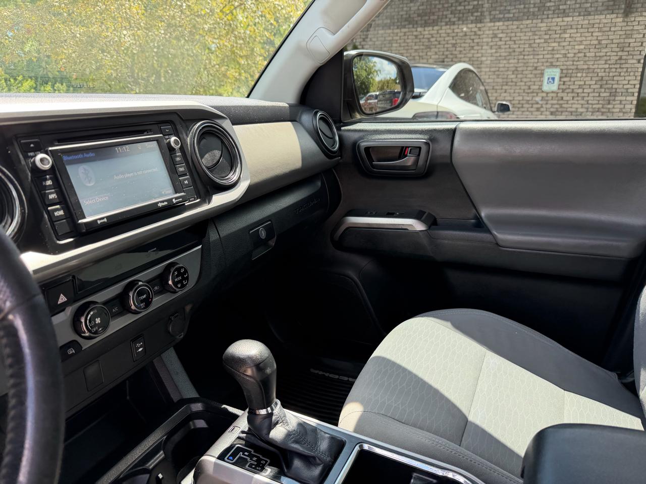 Toyota Tacoma SR5 Double Cab 4WD V6 2016
