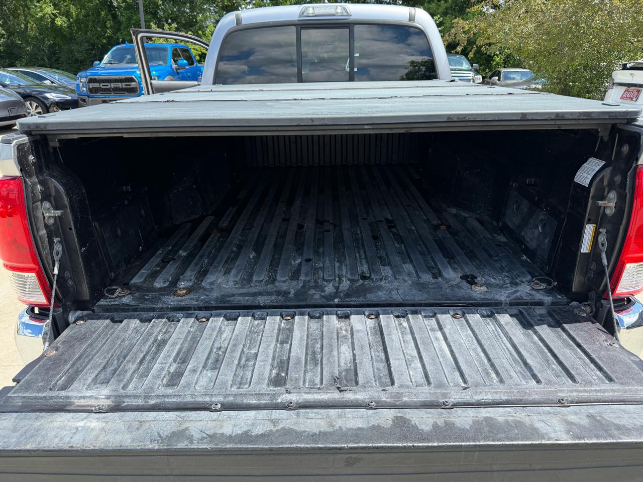 Toyota Tacoma SR5 Double Cab 4WD V6 2016