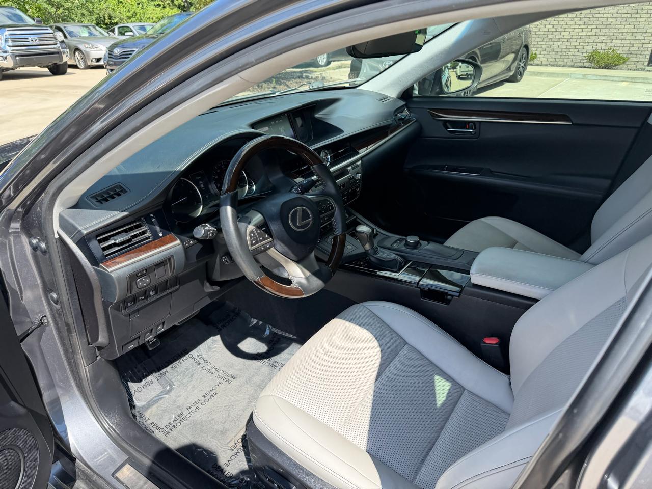 Lexus ES ES 350 FWD 2018