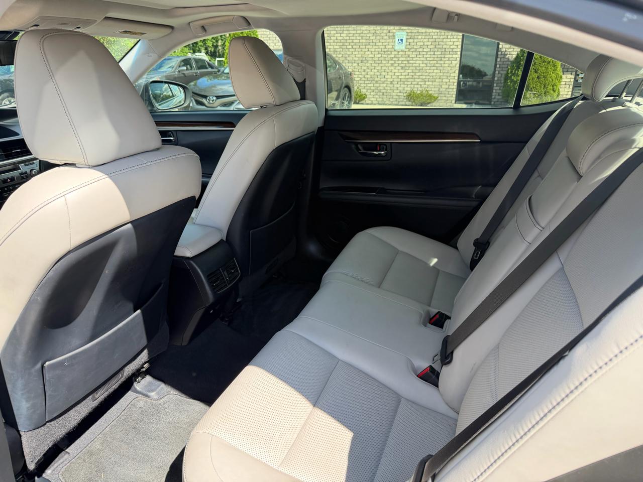 Lexus ES ES 350 FWD 2018