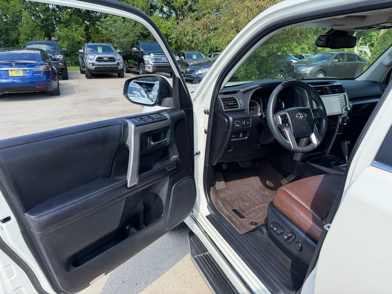 Toyota 4Runner  2020