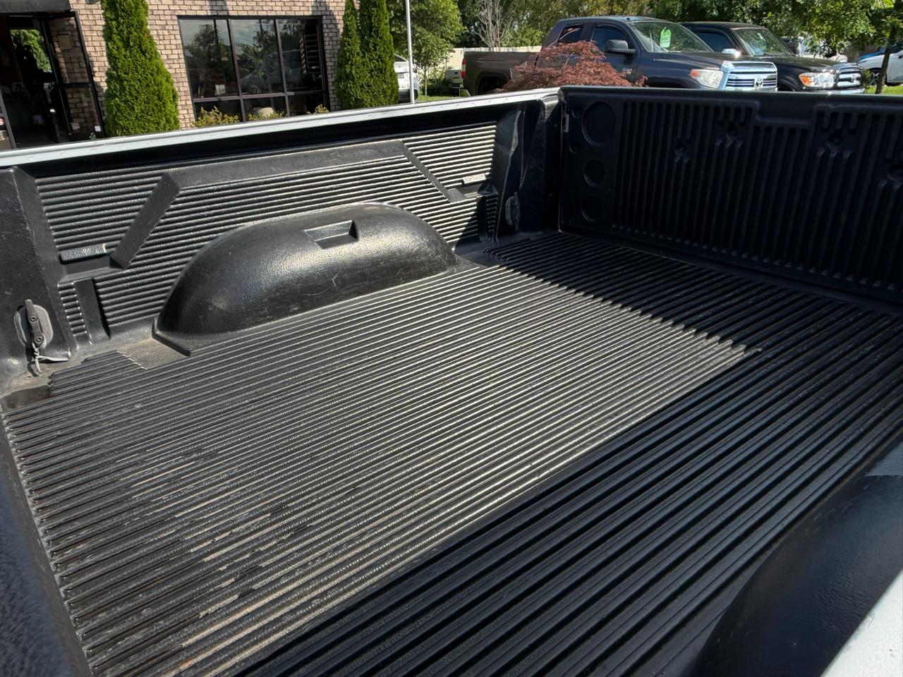 Dodge Ram 2500 4dr Quad Cab 140.5 4WD SLT 2006