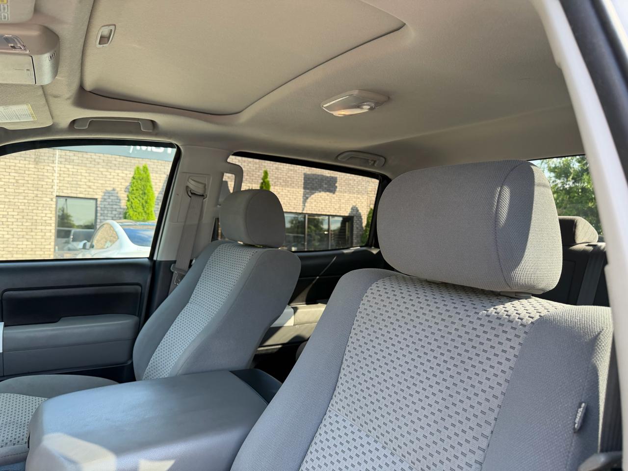 Toyota Tundra 4WD Truck  2012