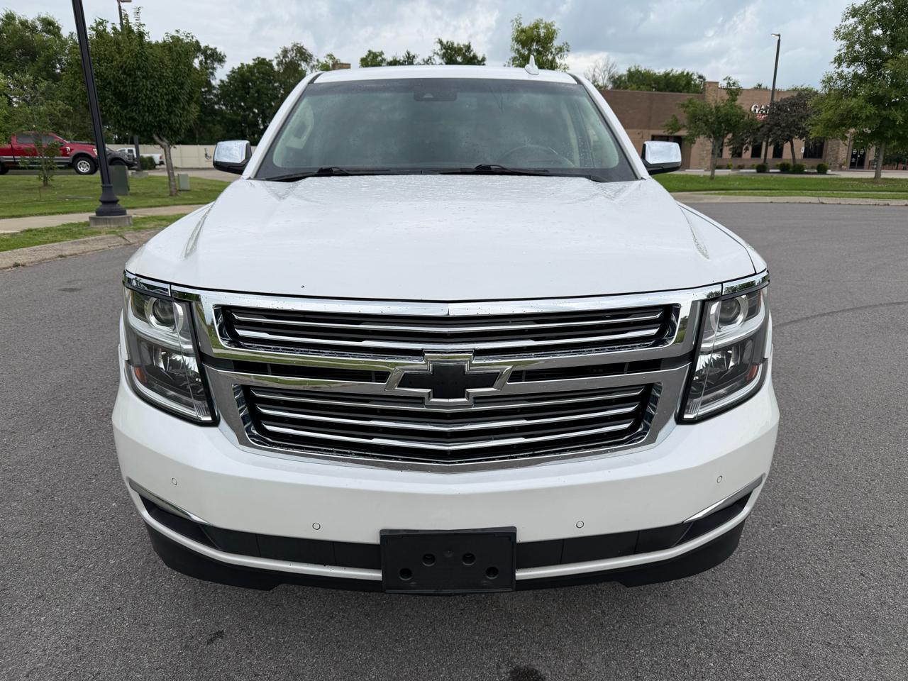 Chevrolet Suburban 4WD 4dr 1500 Premier 2018