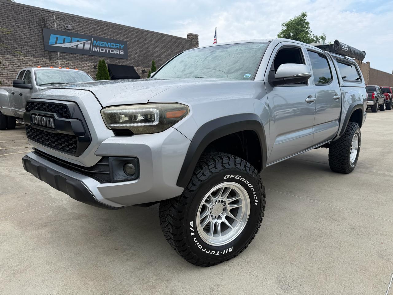 Toyota Tacoma  2017