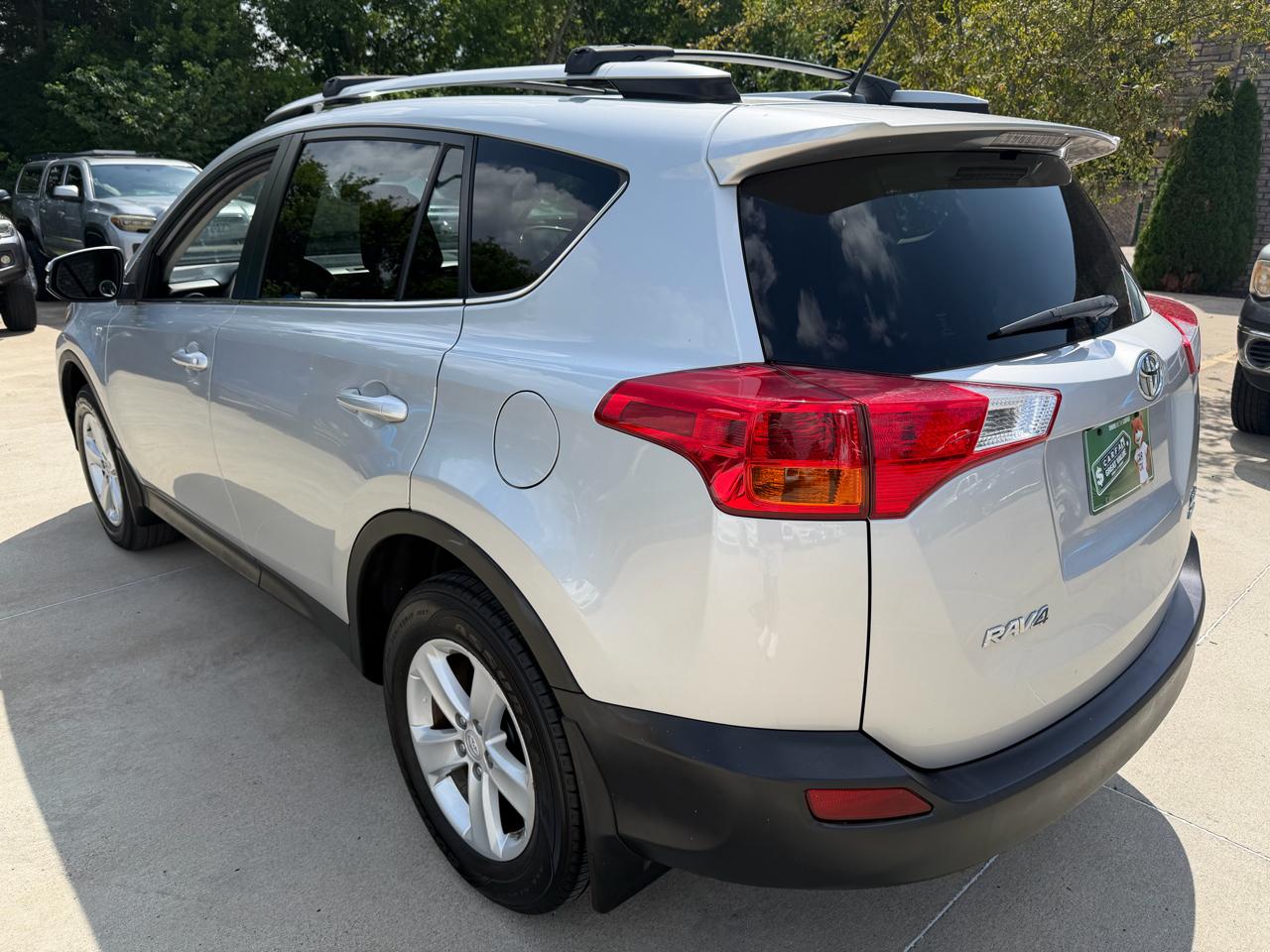 Toyota RAV4  2014