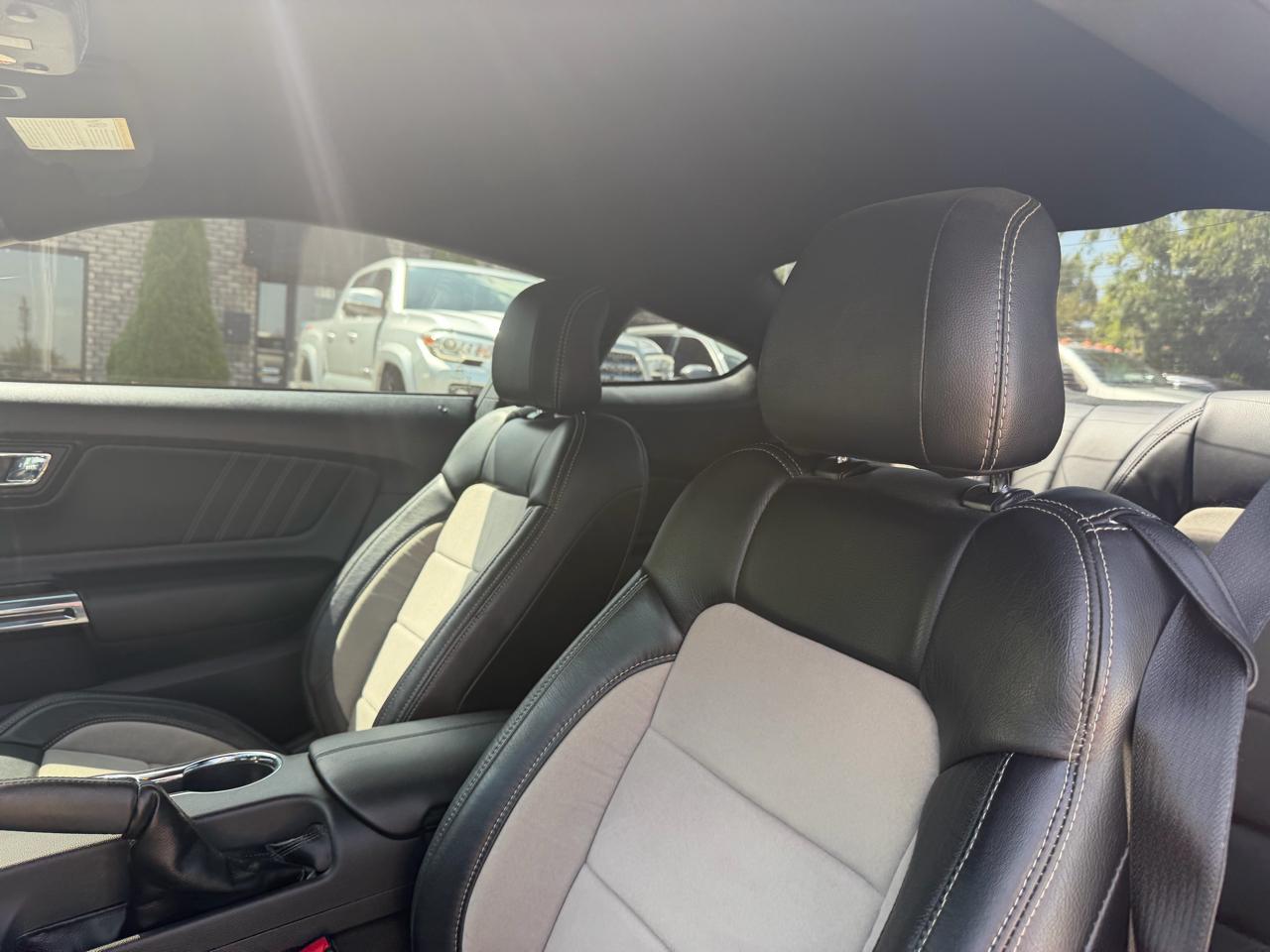 Ford Mustang 2dr Cpe GT Premium 2016