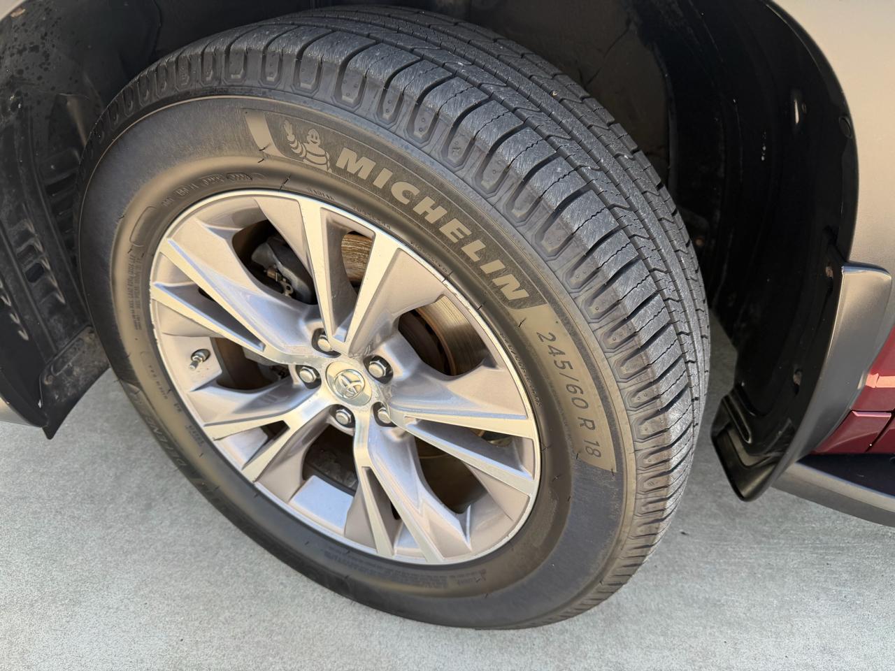 Toyota Highlander  2015
